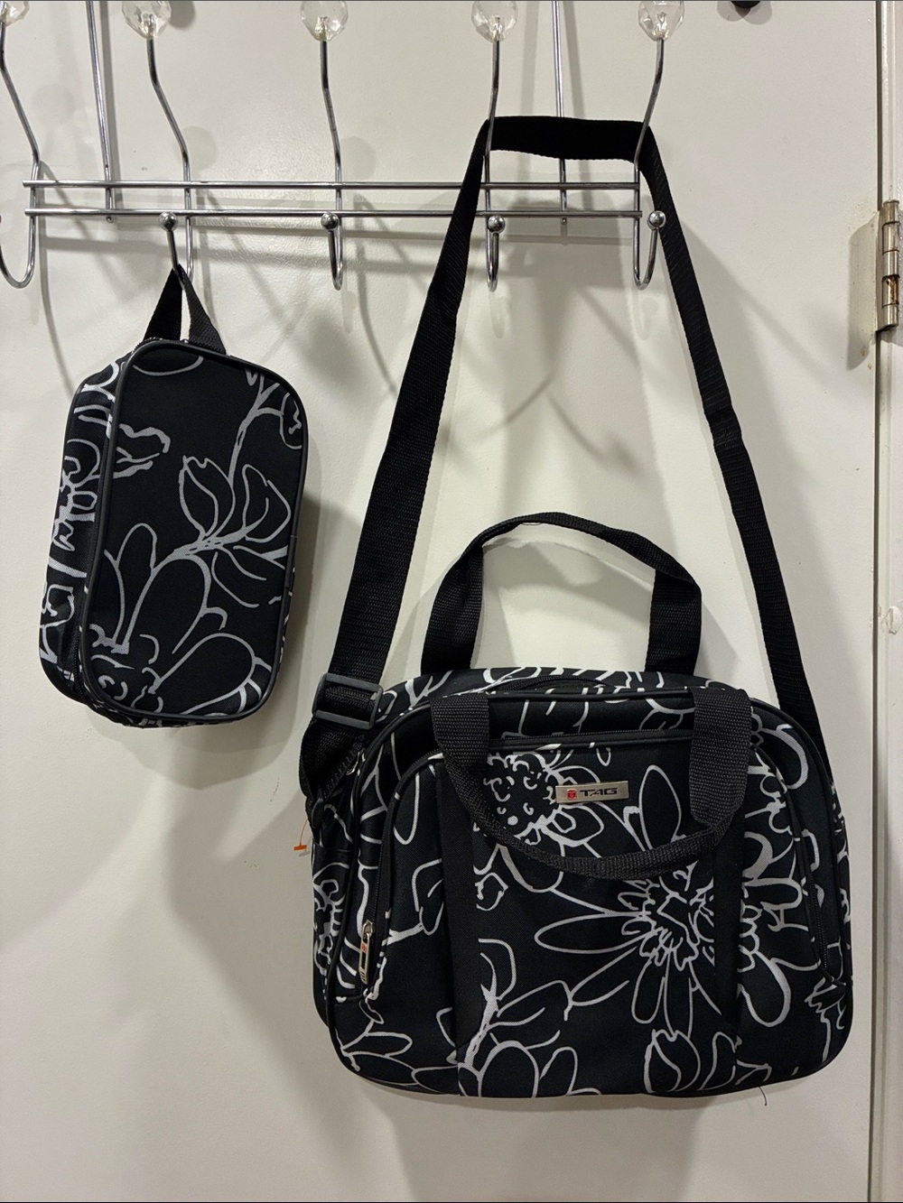 Tag Black and White Floral Crossbody Bag with Pouch